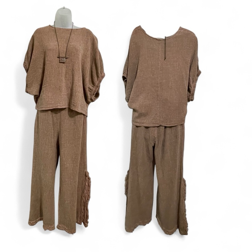 Meo Meli Relaxed Wide Leg Jumpsuit Set in light Brown